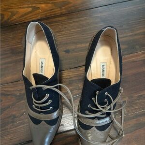 Manolo Blahnik Black and Brown Lace-Up Flats